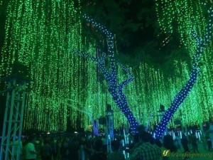 Grandiose Christmas in the Philippines